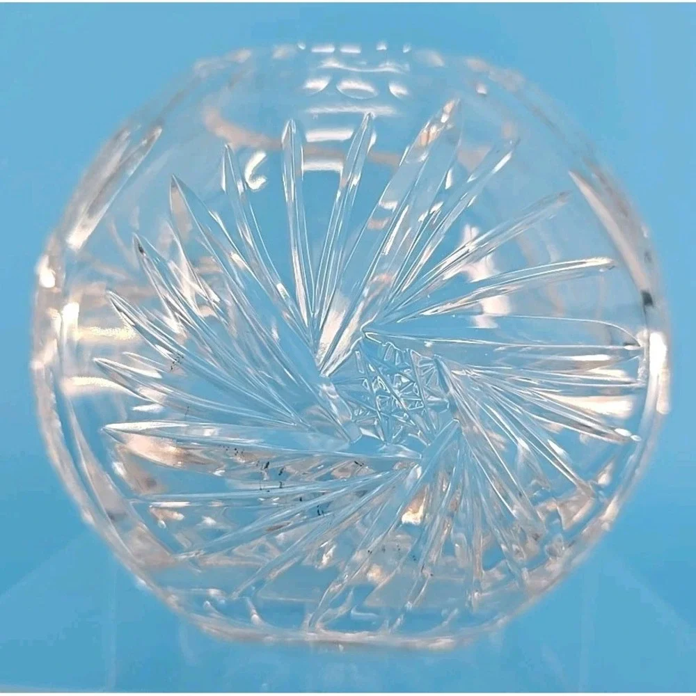 VINTAGE Crystal Rose Bowl Cut 12‎ pointed Star ~ 5